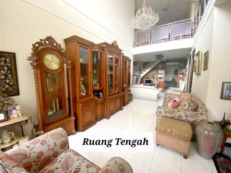 dijual rumah pasar minggu