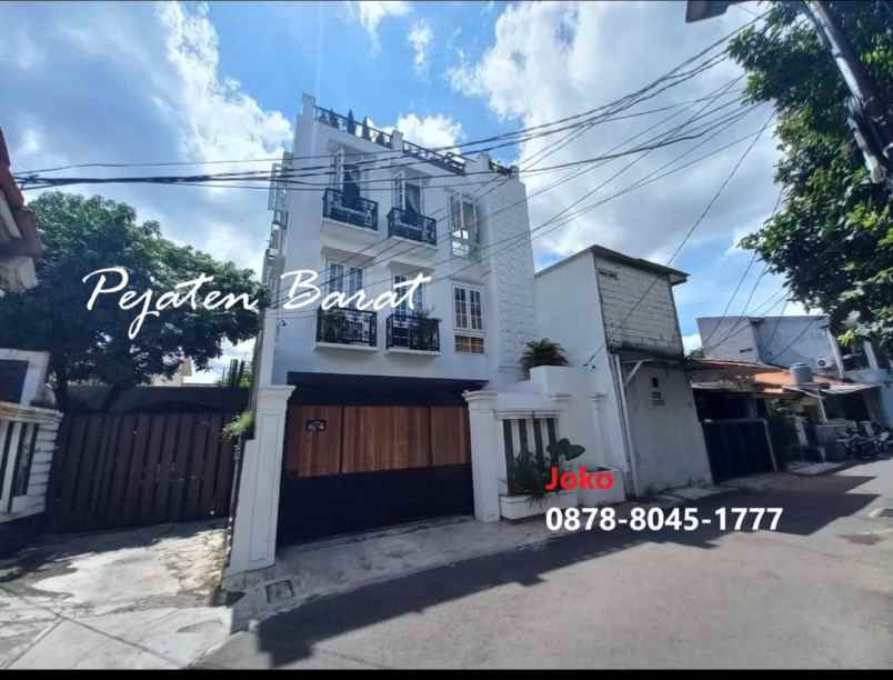dijual rumah pasar minggu