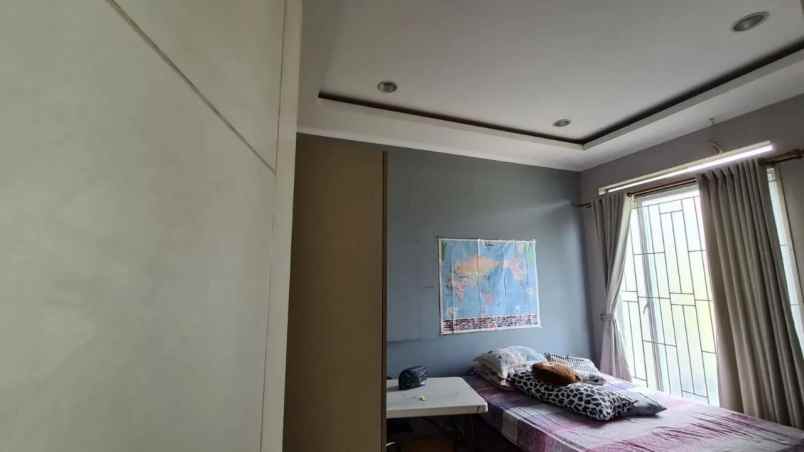 dijual rumah pasteur
