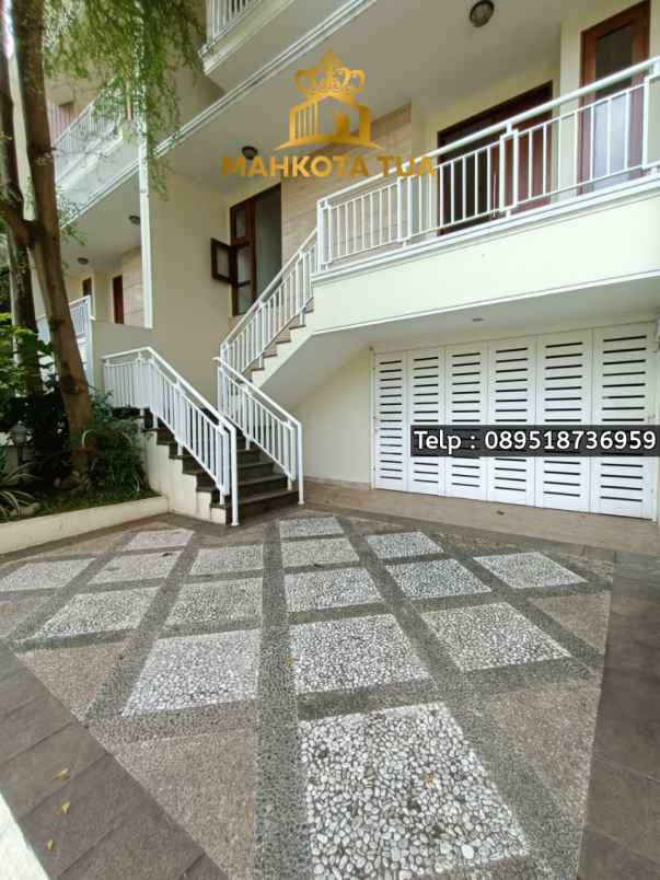 dijual rumah pejaten barat