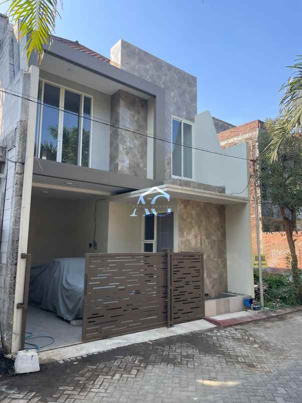 dijual rumah permata royal garden