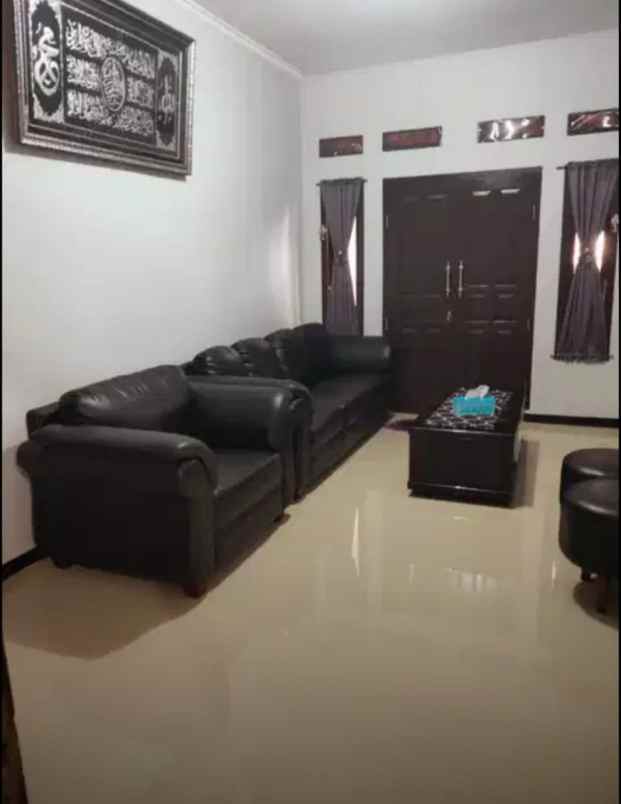 dijual rumah perum kawaluyaan bandung