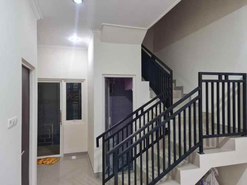 dijual rumah perumahan batu panorama jl