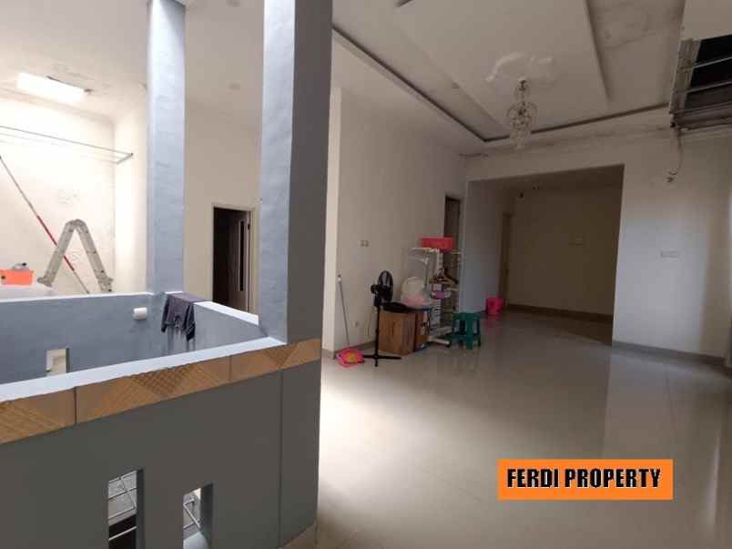 dijual rumah perumahan citra gran cibubur