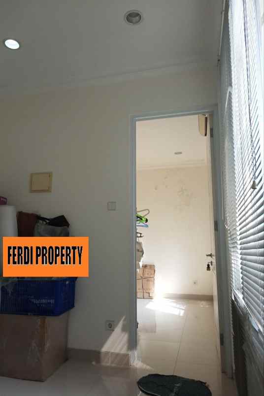 dijual rumah perumahan citra gran cibubur