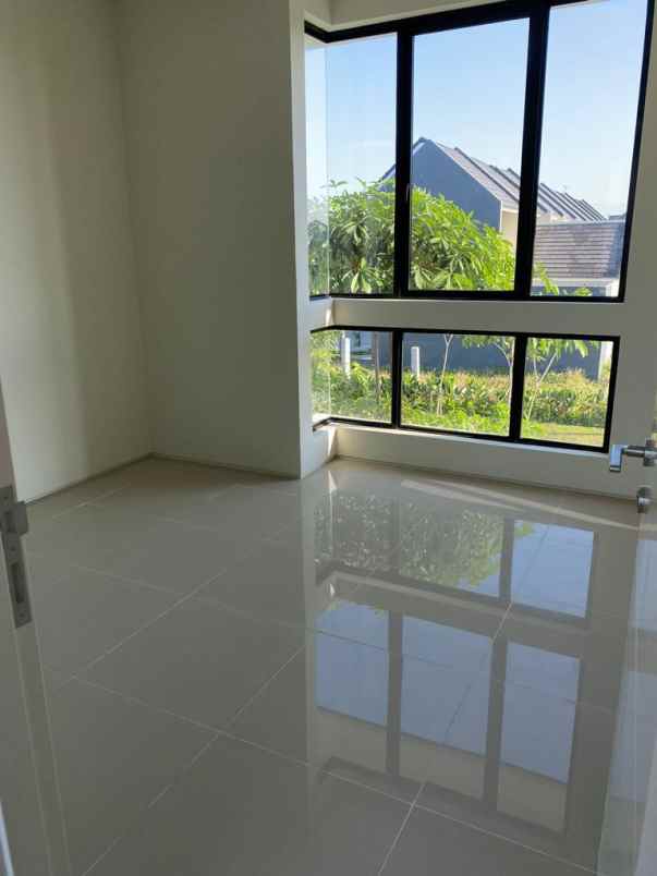 dijual rumah perumahan citraland