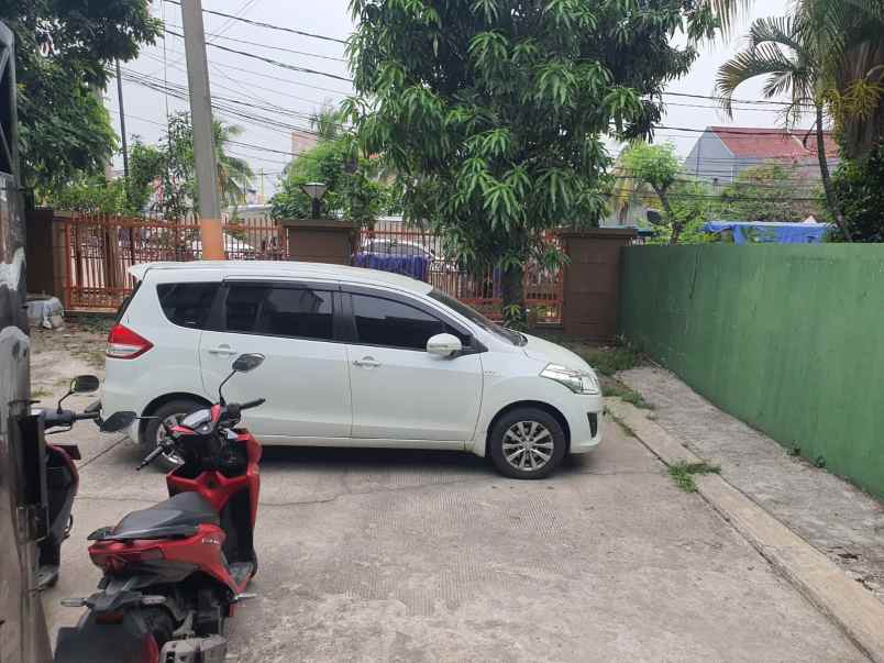 dijual rumah perumahan cluster kuta