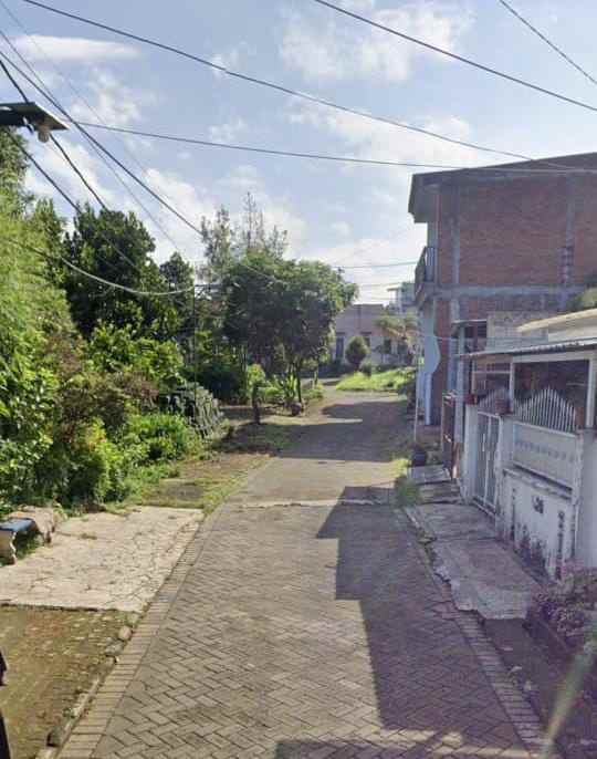 dijual rumah perumahan graha permata