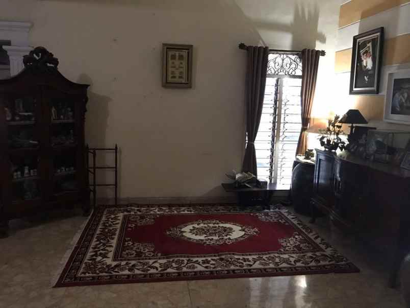 dijual rumah perumahan jatiwaringin