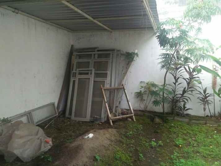 dijual rumah perumahan kraton harmoni