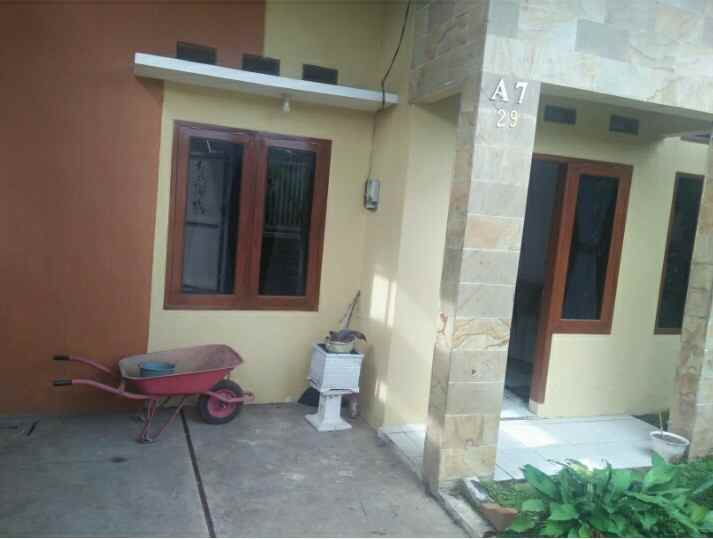 dijual rumah perumahan kraton harmoni