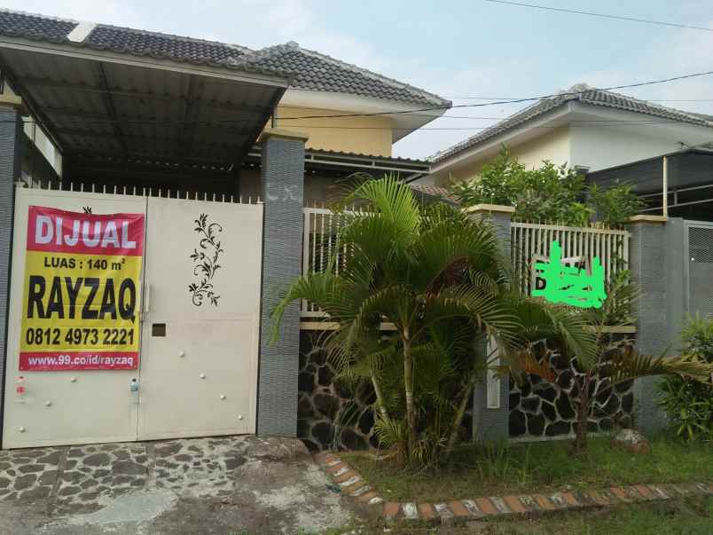 dijual rumah perumahan kraton harmoni