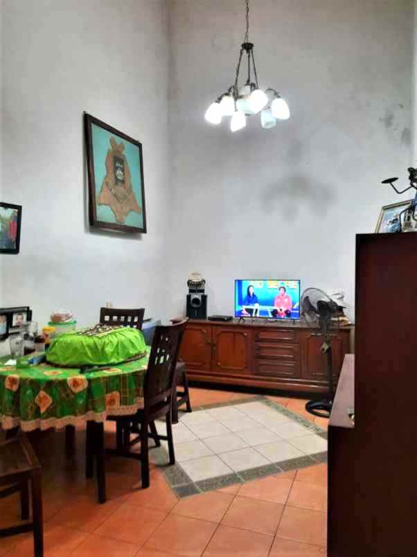 dijual rumah perumahan taman persada