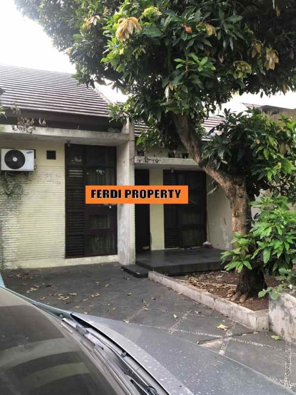 dijual rumah perumahan the address