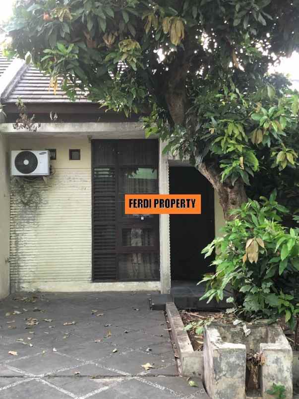 dijual rumah perumahan the address