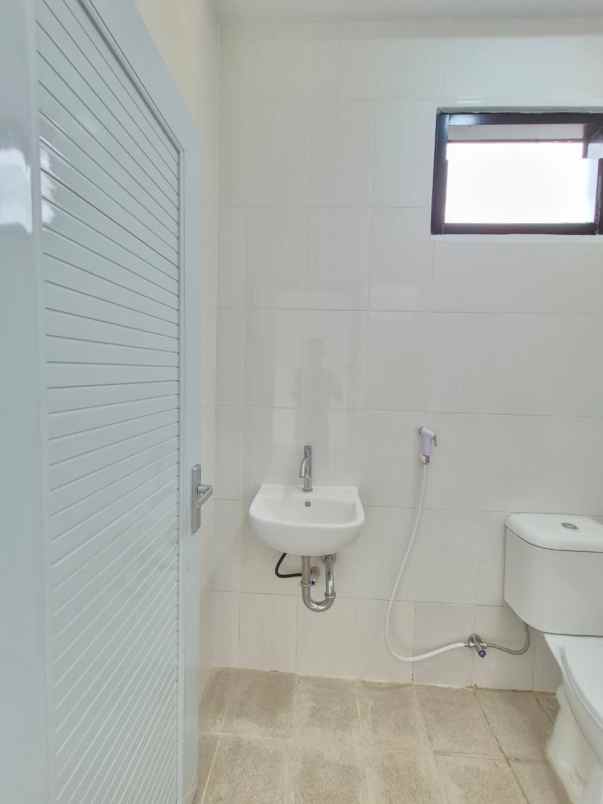 dijual rumah perumahan vip villa indah