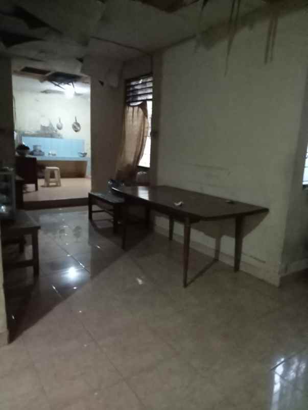dijual rumah perumnas depok 1