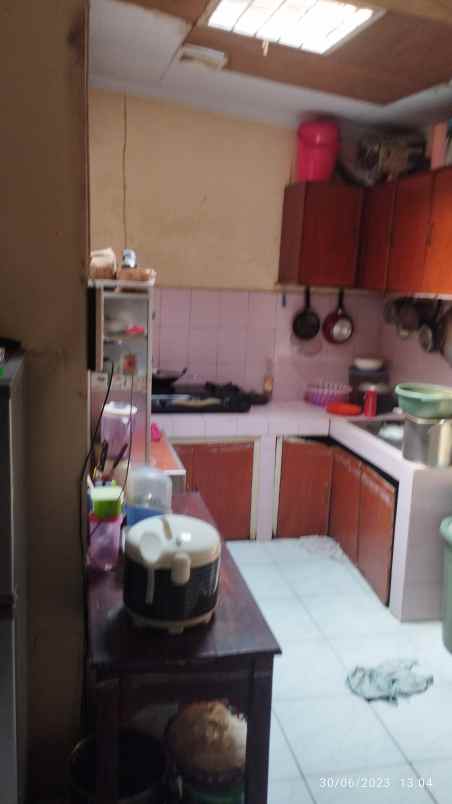 dijual rumah pesona anggrek belakang summarecon bekasi