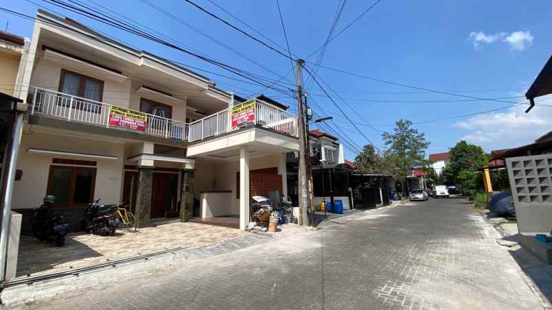 dijual rumah pinus regency bandung