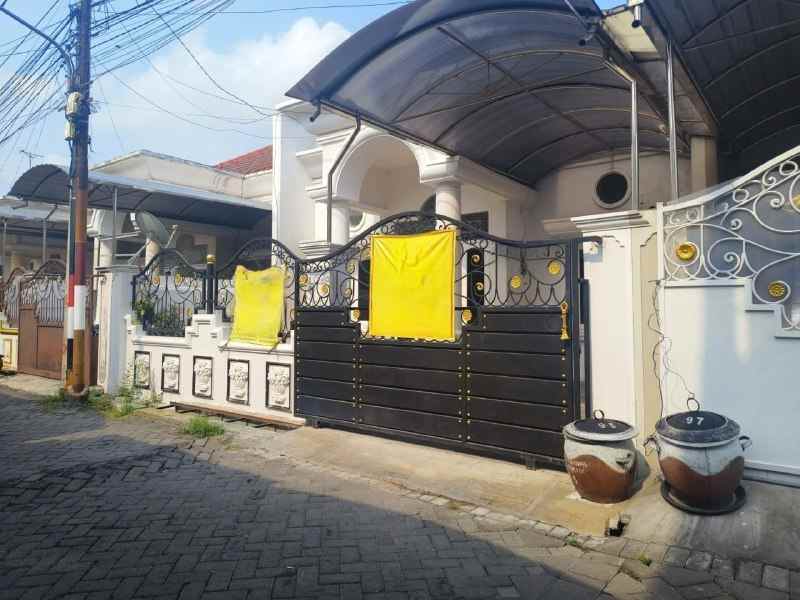 dijual rumah ploso timur