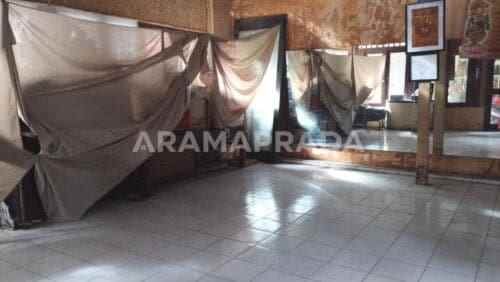 dijual rumah poh gading