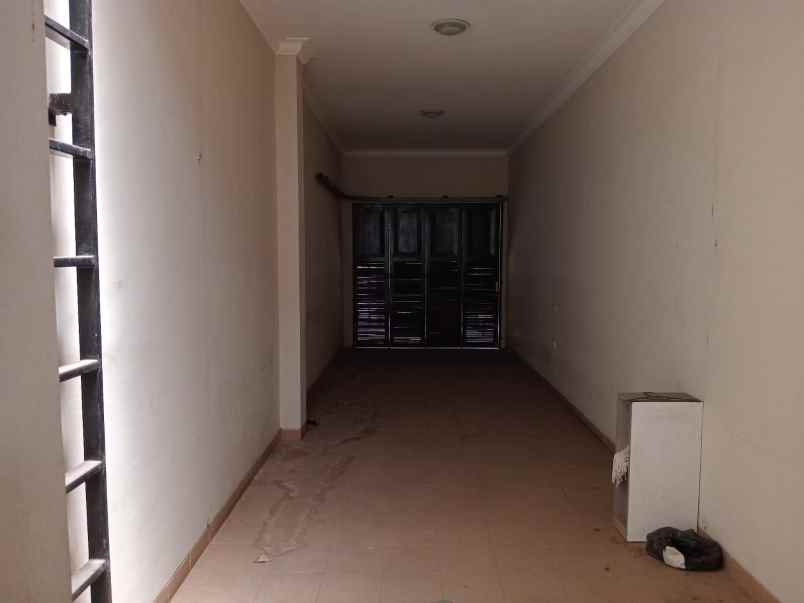 dijual rumah pondok indah