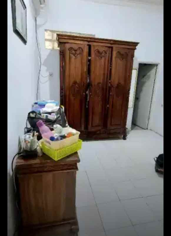 dijual rumah pondok kelapa