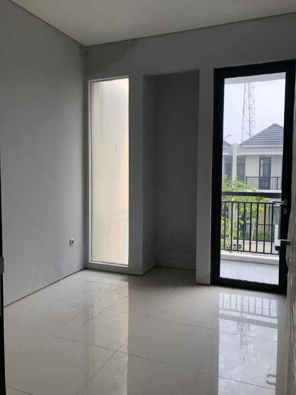 dijual rumah pondok tjandra