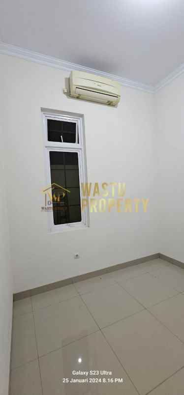 dijual rumah potorono