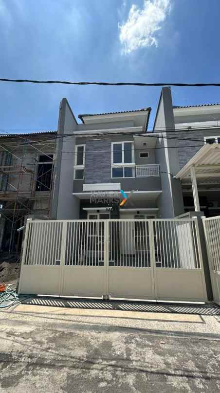 dijual rumah prada permai