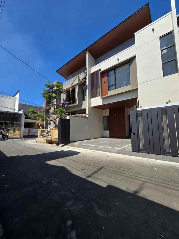 dijual rumah pulo asem rawamangun