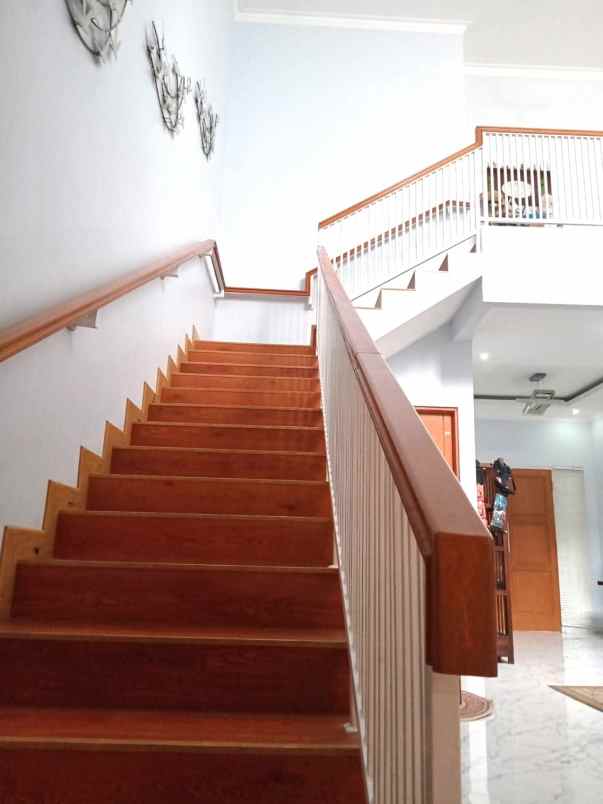 dijual rumah pulogebang kirana cakung