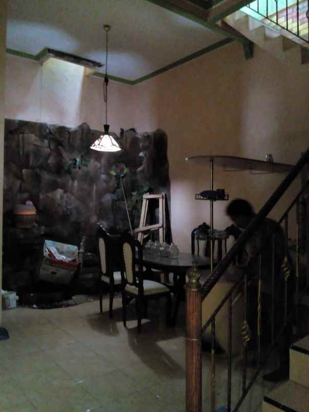 dijual rumah puri surya jaya