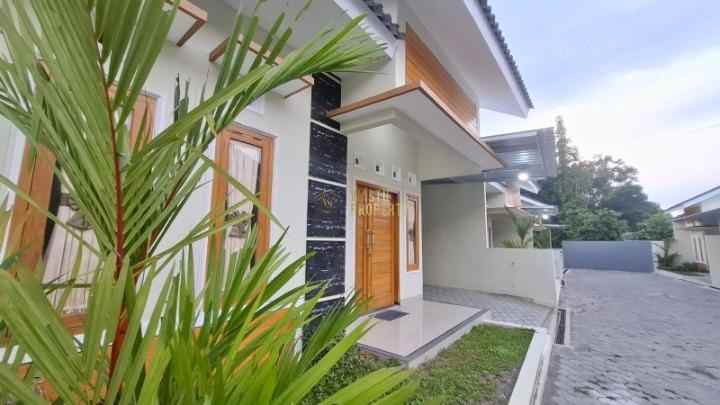dijual rumah purwomartani kalasan