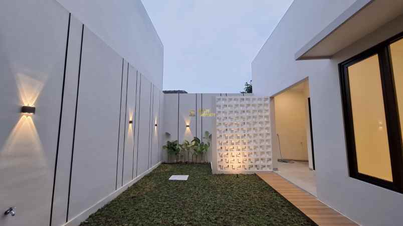 dijual rumah purwomartani kalasan