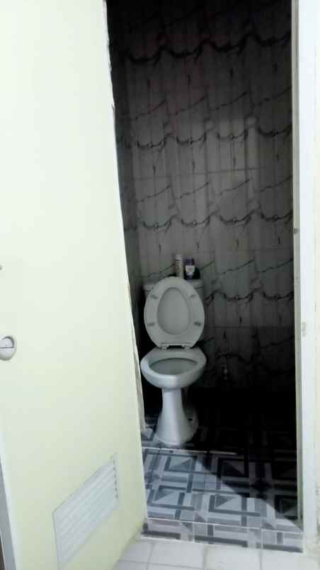 dijual rumah raffles hills housing