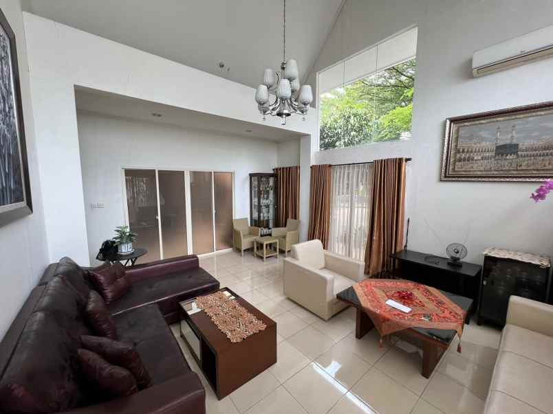 dijual rumah rancamaya golf estate kota