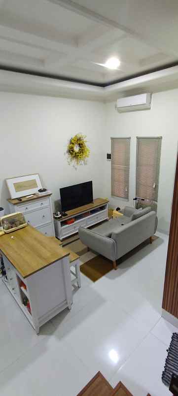 dijual rumah rangkapan jaya baru