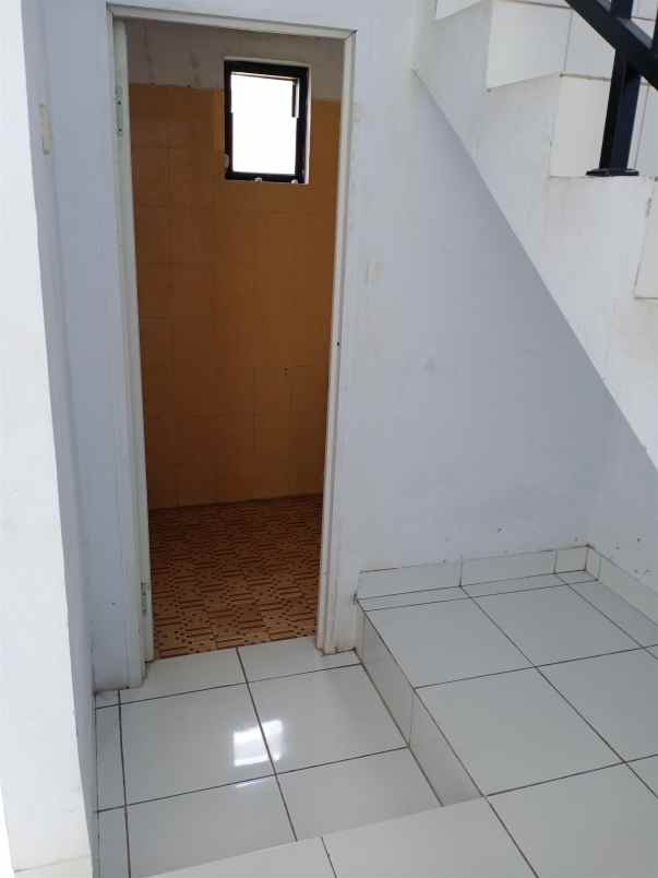 dijual rumah rawalumbu bekasi kota