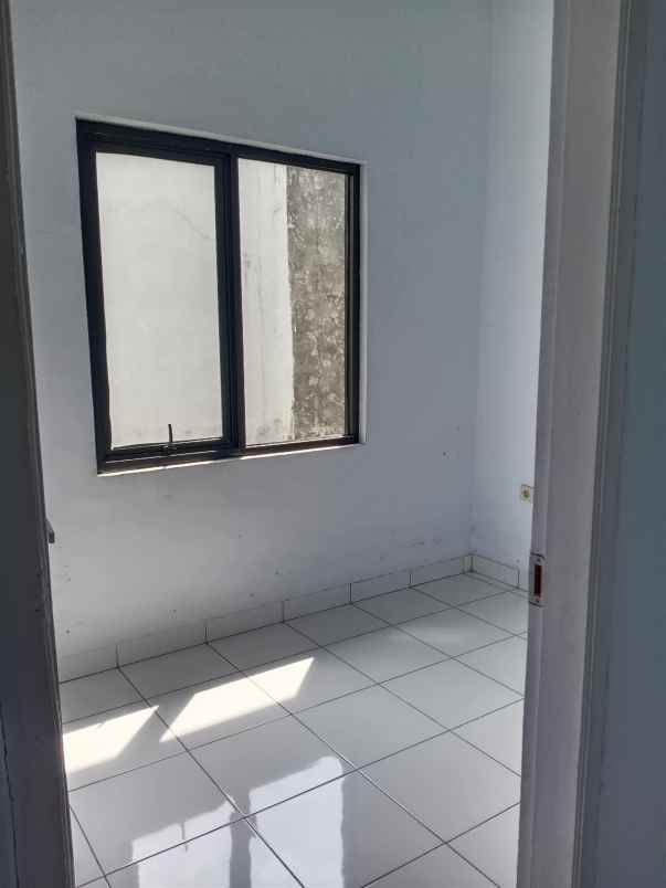 dijual rumah rawalumbu bekasi kota