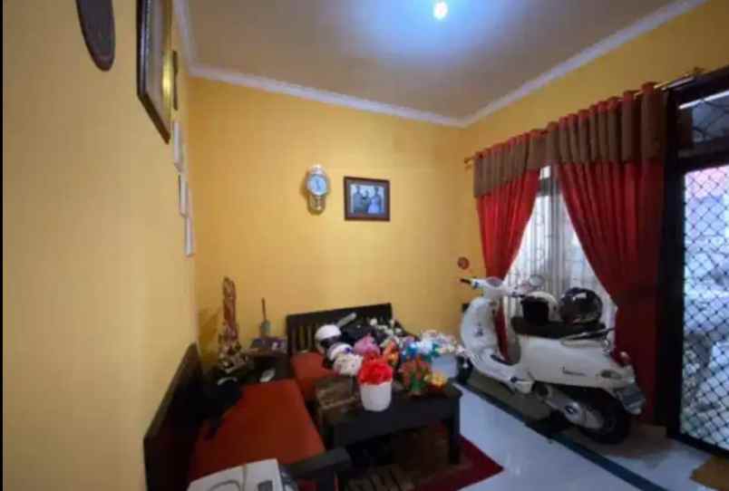 dijual rumah rawamangun pulo gadung