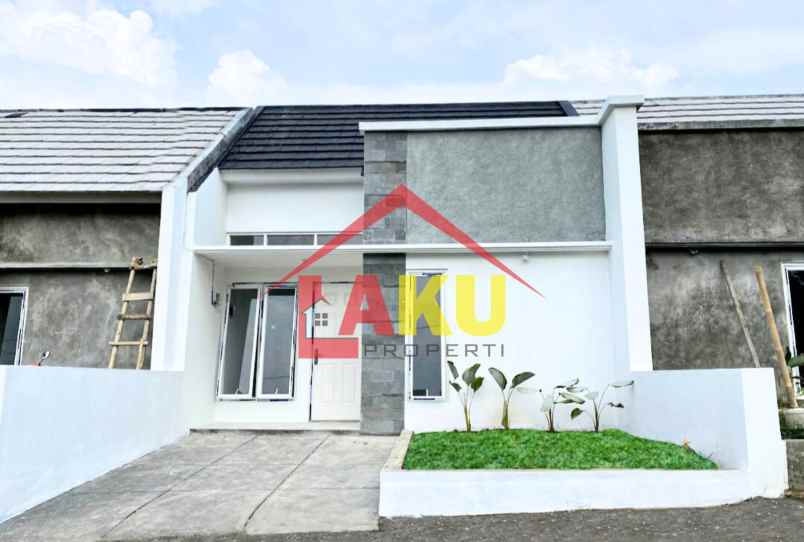 dijual rumah rumah 300jutaan di