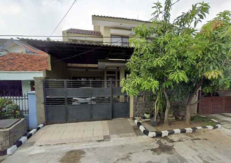 dijual rumah rungkut asri