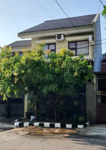 dijual rumah rungkut asri