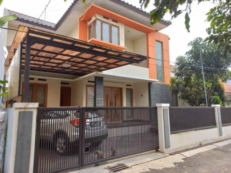 dijual rumah sangkuriang
