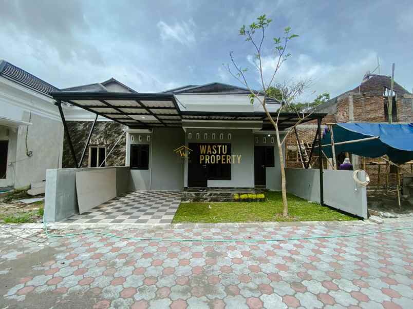 dijual rumah sardonoharjo