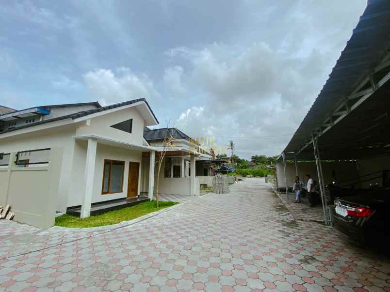 dijual rumah sardonoharjo