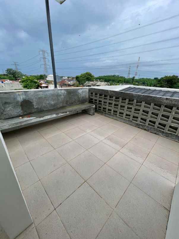 dijual rumah sawangan