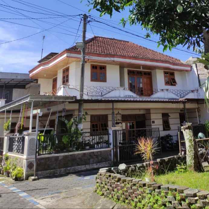 dijual rumah sawojajar 1