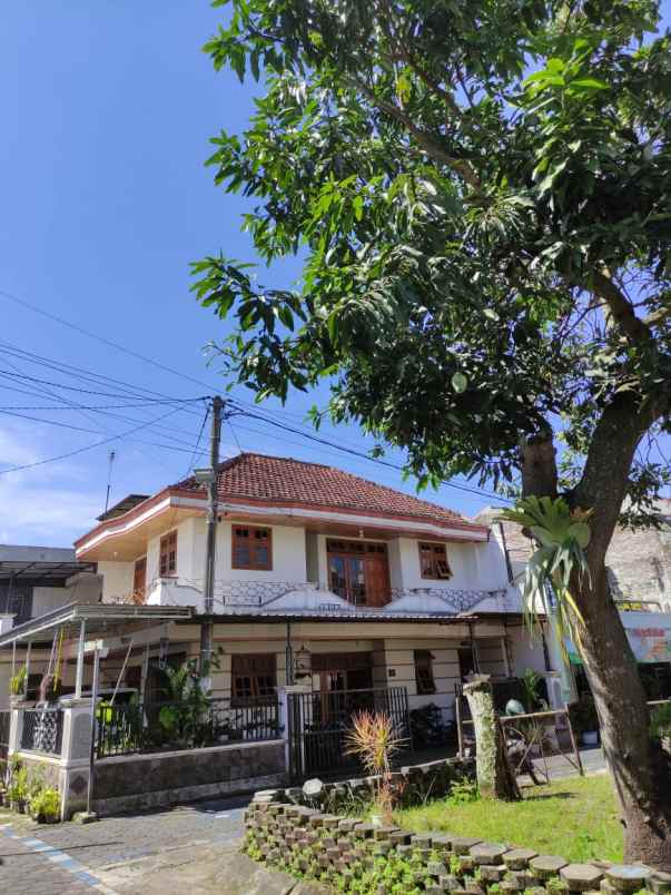 dijual rumah sawojajar 1